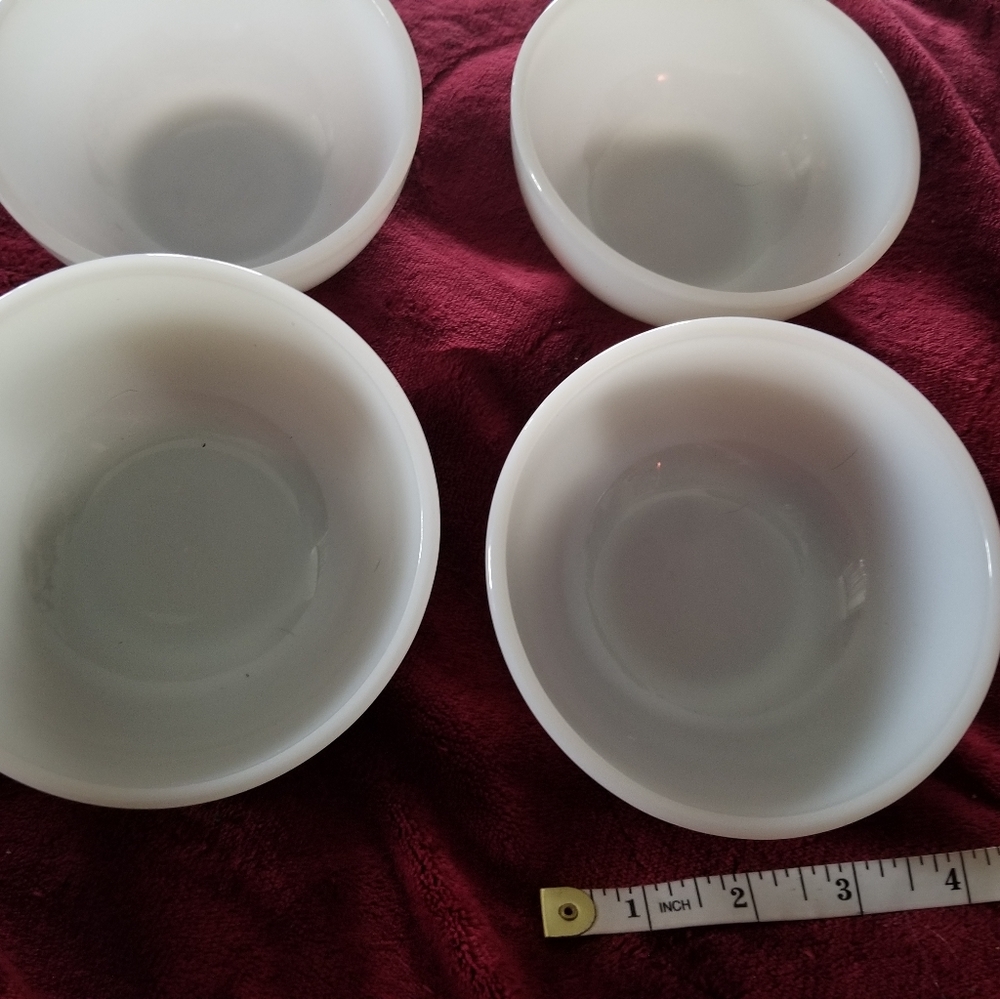 4 VINTAGE White Termocrisa Bowl 